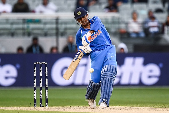 MS Dhoni played a matchwinning knock of 87* at the MCG | Getty 