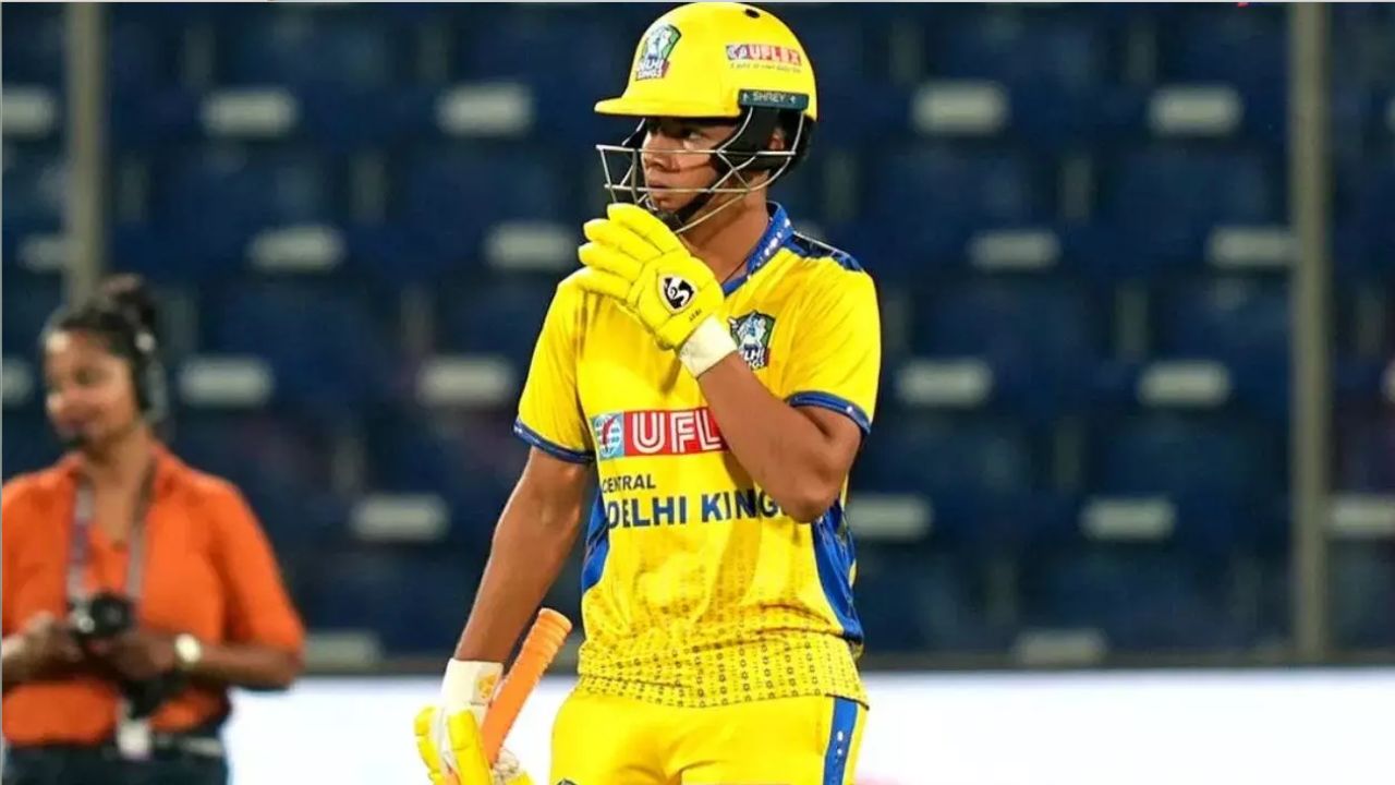 Aryavir Sehwag made 22 runs in 16 balls on his DPL debut | DPL X