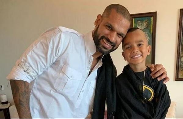 Shikhar Dhawan with his son | Instagram