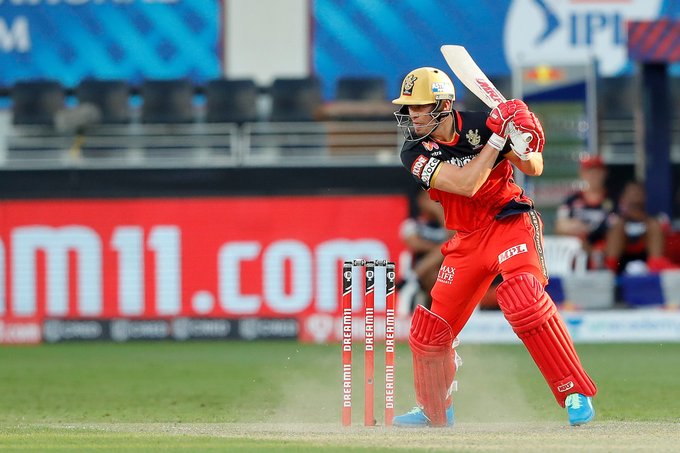 AB de Villiers wreaked havoc on RR bowling attack | IPL/BCCI