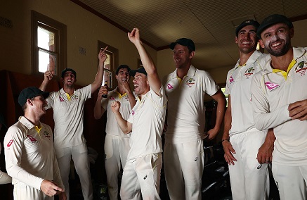 Australia's players celebrates their Ashes triumph | Getty Images