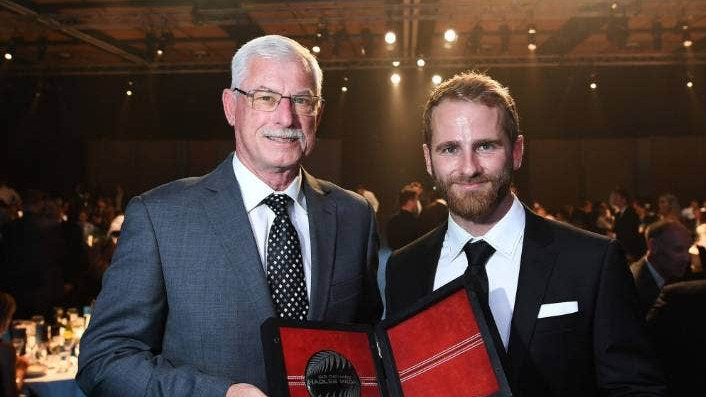 Kane Williamson wins the Sir Richard Hadlee Medal for a record fourth time