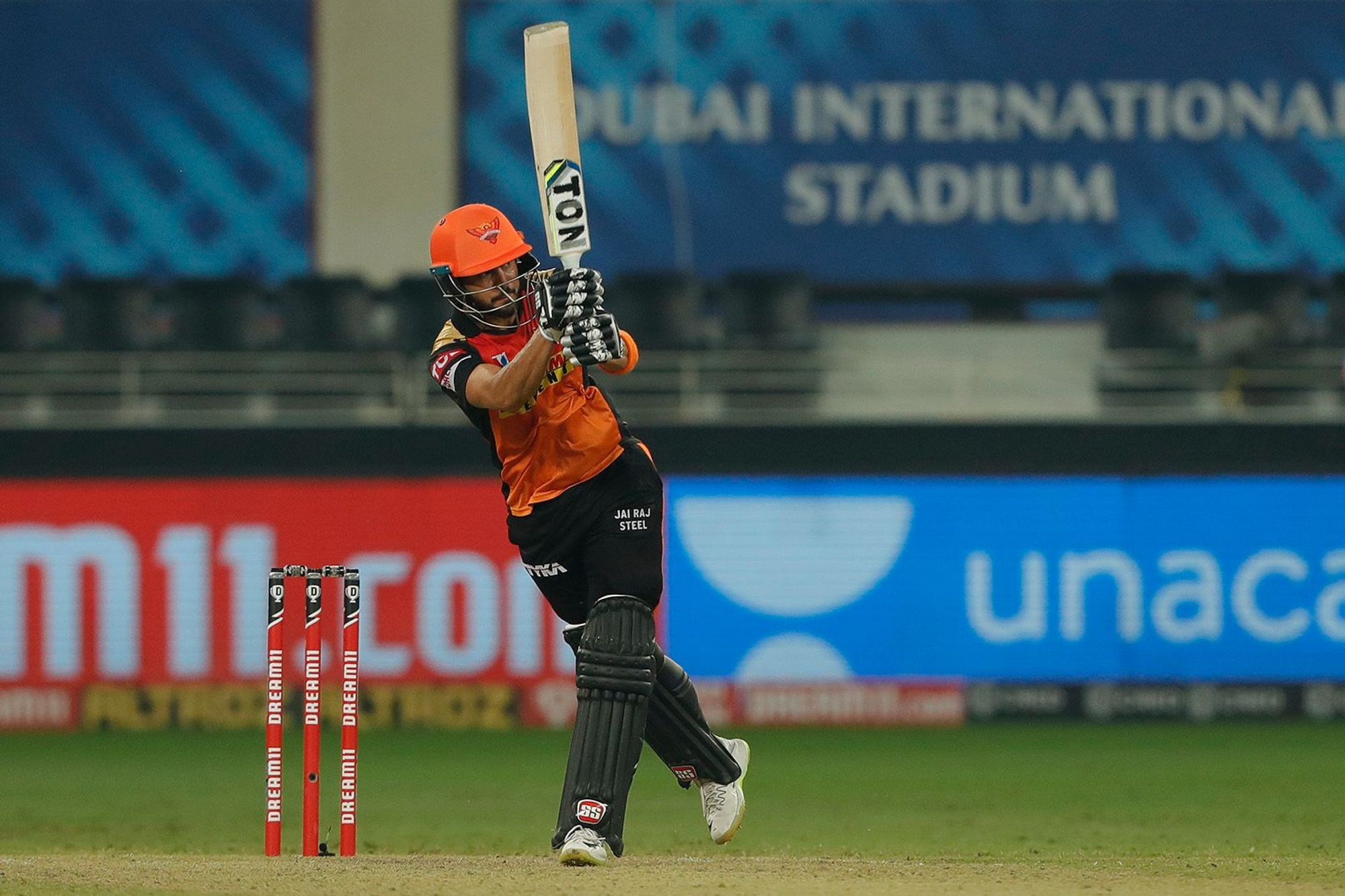 Manish Pandey was awarded the 'Man of the Match' trophy against RR | BCCI/IPL