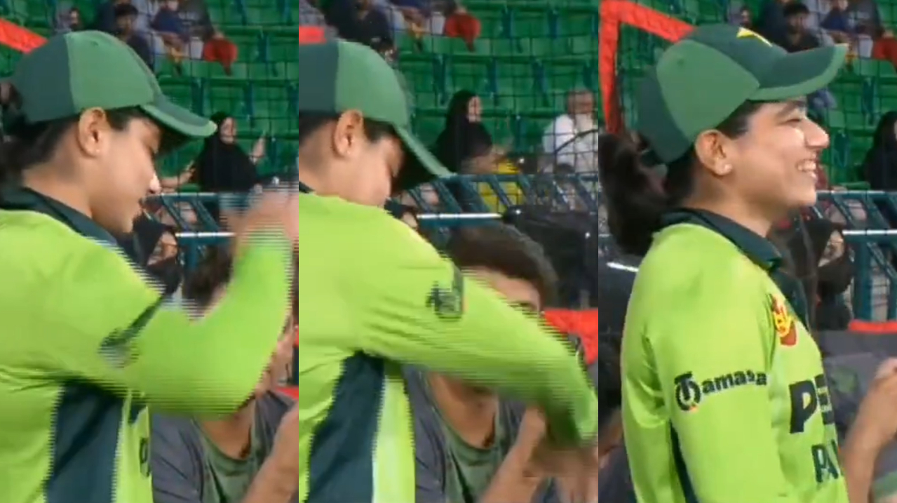 Fatima Sana Khan making Rafale crashing gesture | X