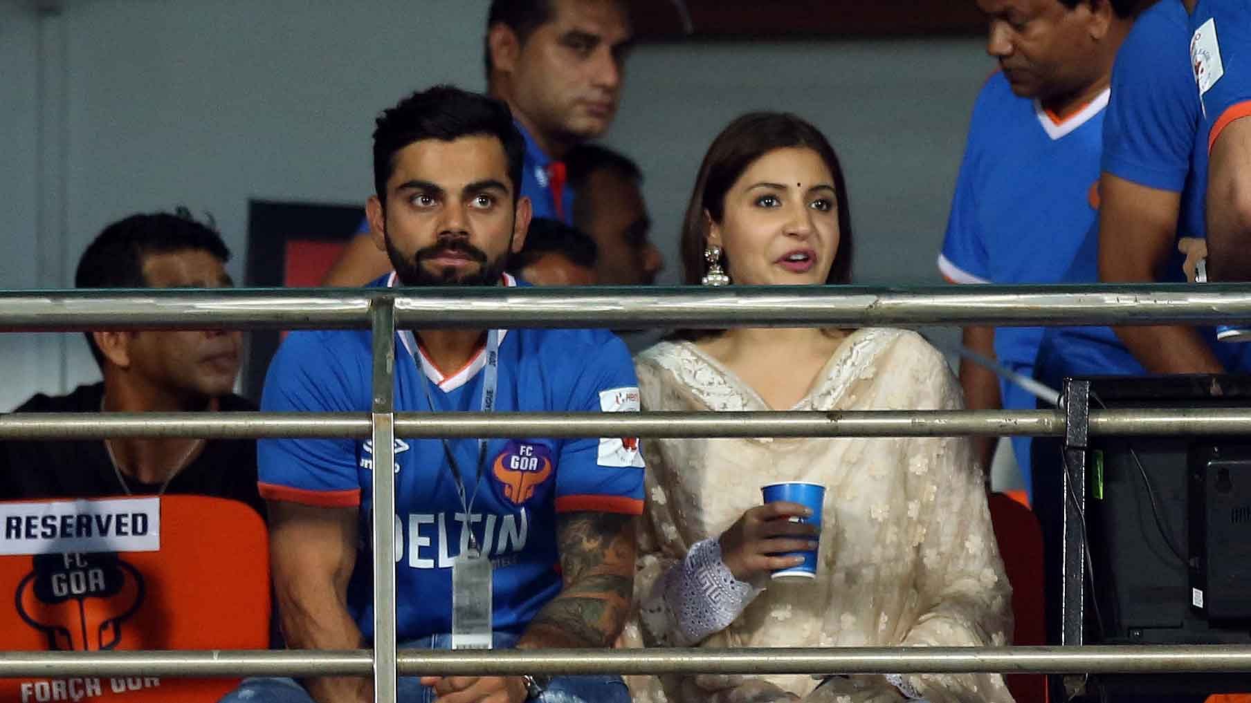 Virat Kohli and Anushka Sharma | Twitter/ISL