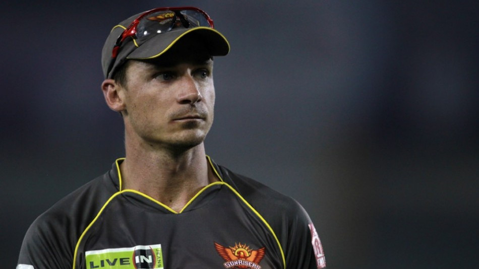 Twitterverse reacts to Dale Steyn saying PSL is more rewarding as a cricketer than IPL