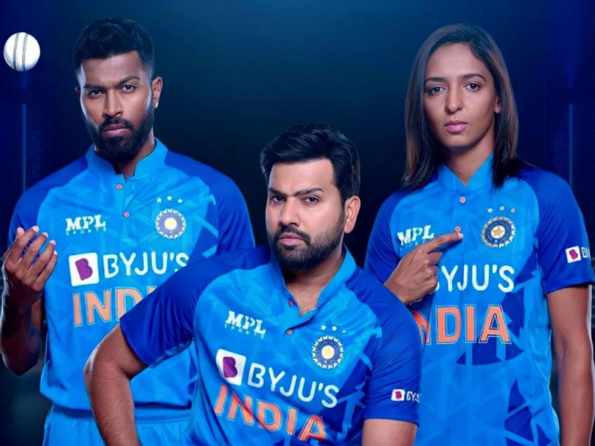 WI vs IND: Fans Fume As BCCI Releases Team India's New Test Kit With Dream  11 Logo