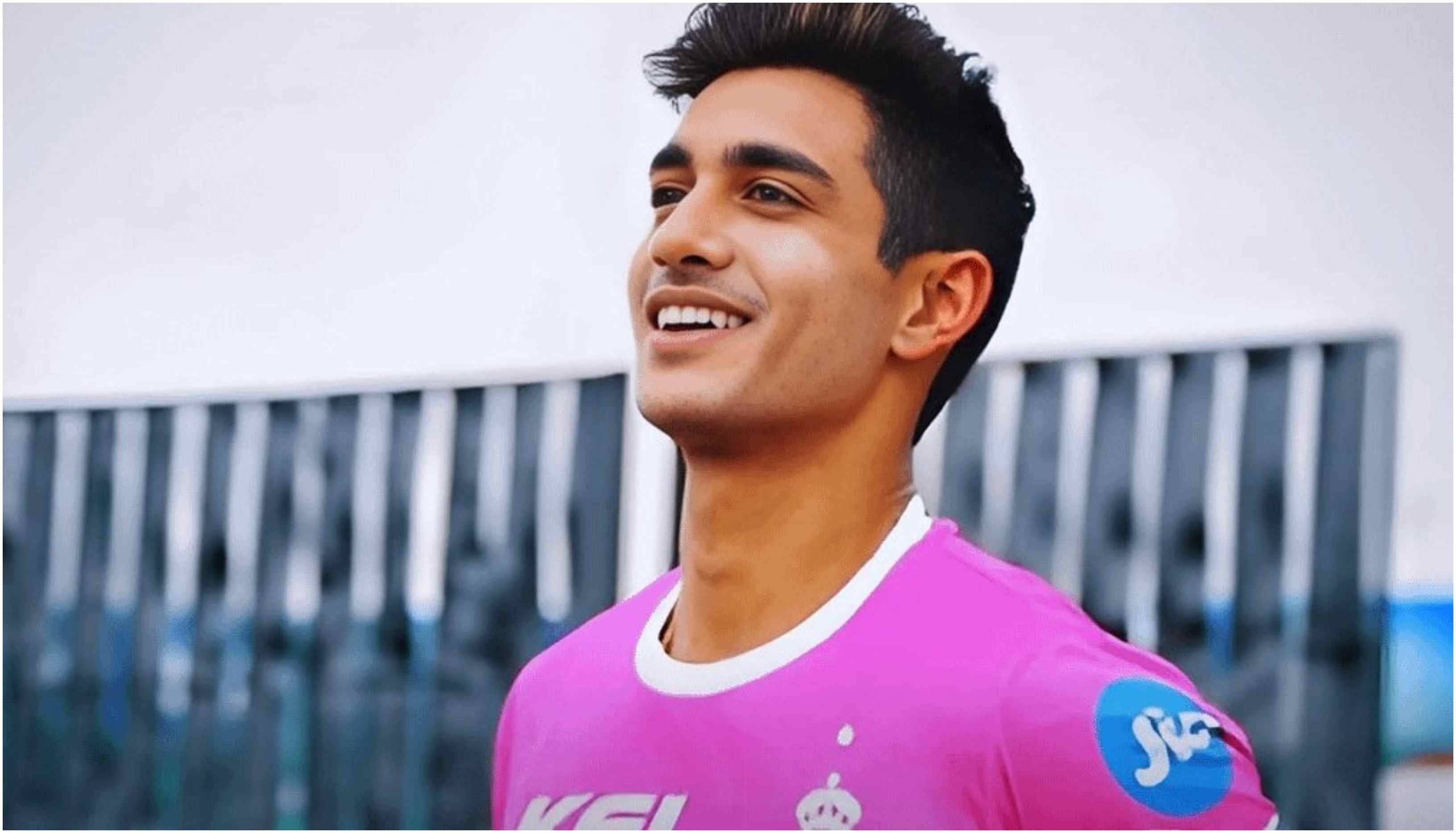 Aryaman Vikram Birla | X