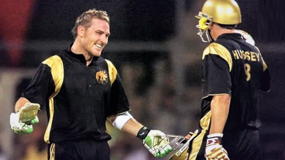 David Hussey shares a photo with Brendon McCullum from KKR days; says he's excited for IPL 2020