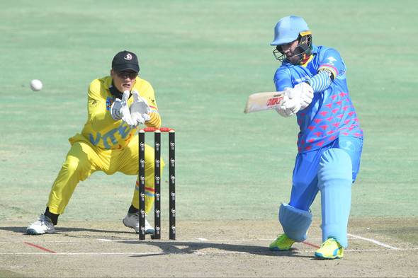 AB de Villiers struck 61 off 24 balls