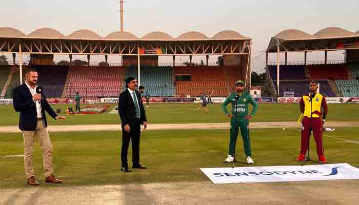 Very few people turned up to watch Pakistan play WI in the first two T20Is in Karachi | Twitter