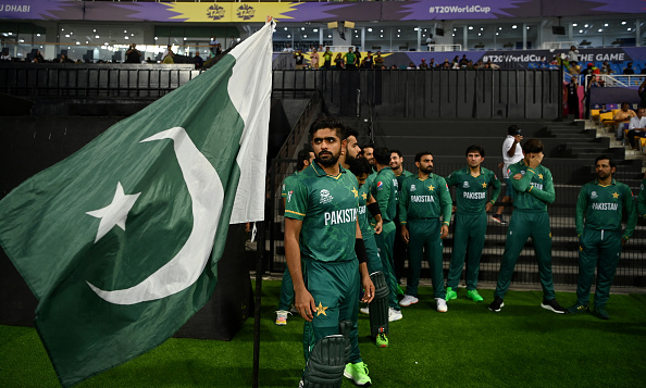 Babar Azam and Pakistani team | Getty