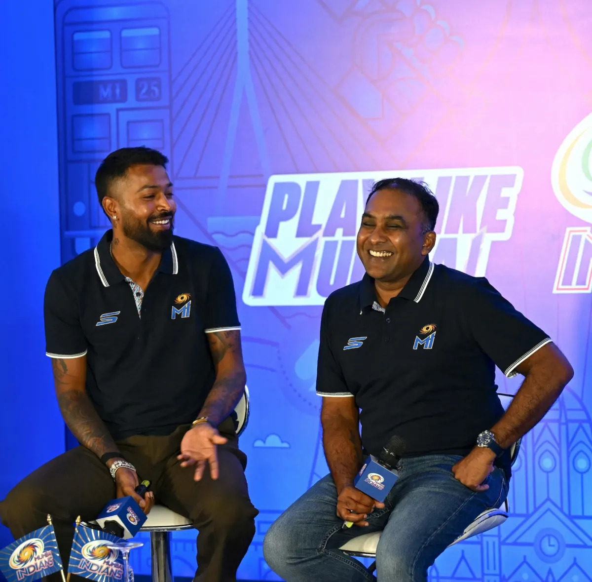 Hardik Pandya and Mahela Jayawardene | Getty