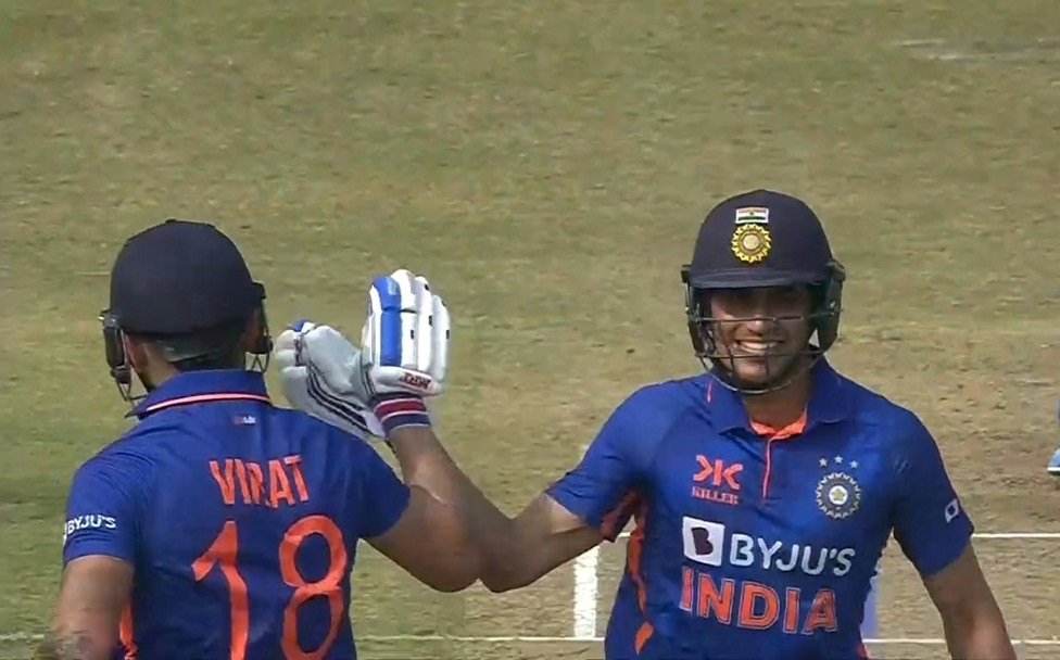 Virat Kohli high fives Shubman Gill to celebrate his 2nd ODI century | Twitter