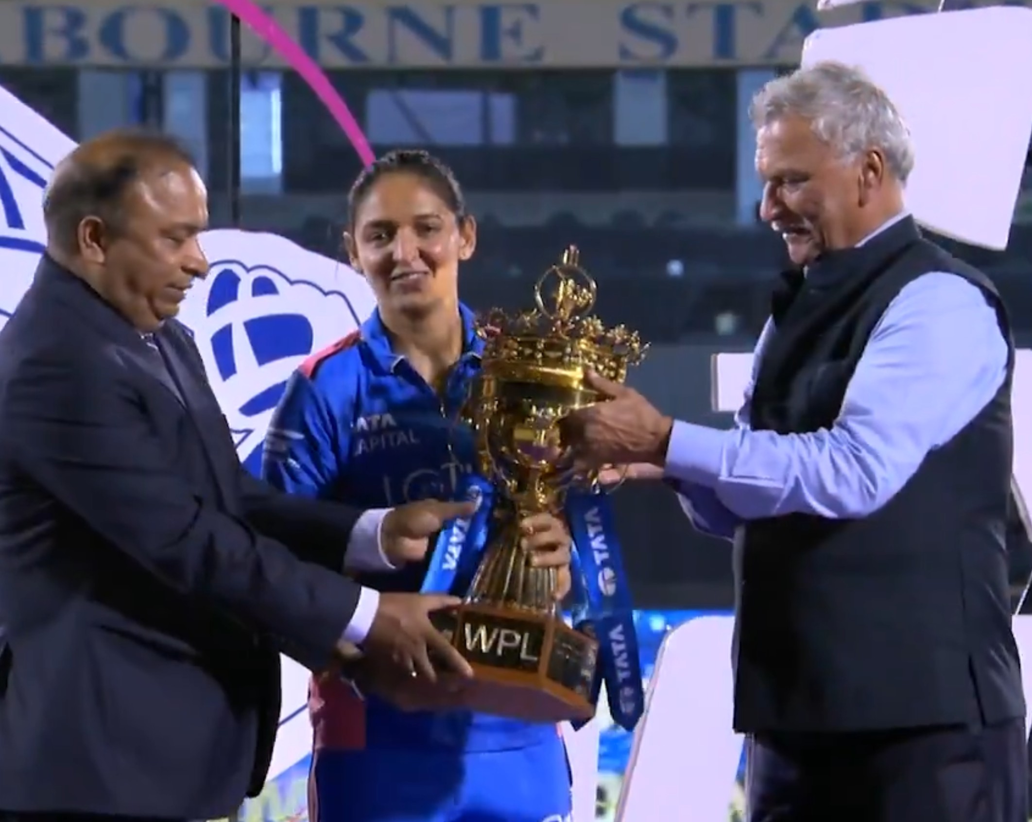 Harmanpreet Kaur receiving WPL 2025 trophy from BCCI officials | WPL X 