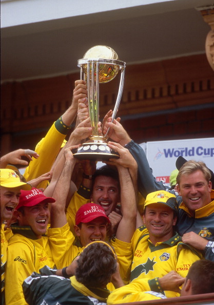 Ricky Ponting and his Australian teammates lift the World Cup title