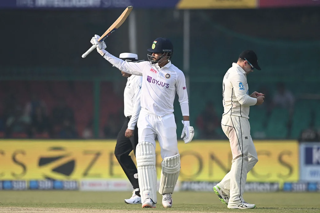 Shreyas Iyer hit century on his Test debut | BCCI