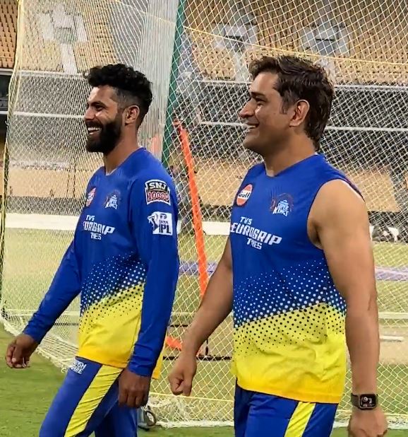 MS Dhoni and Ravindra Jadeja converse during CSK camp in Chennai | Twitter