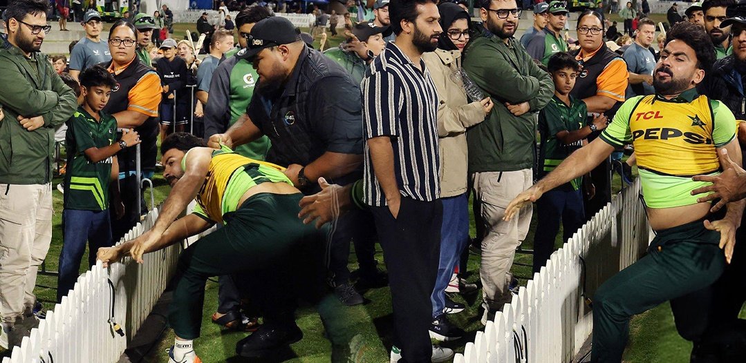 Khushdil Shah was stopped by security from hurling at the fans abusing Pakistan | Getty