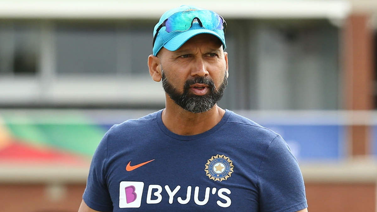 Paras Mhambrey applies for Team India's bowling coach job- Report