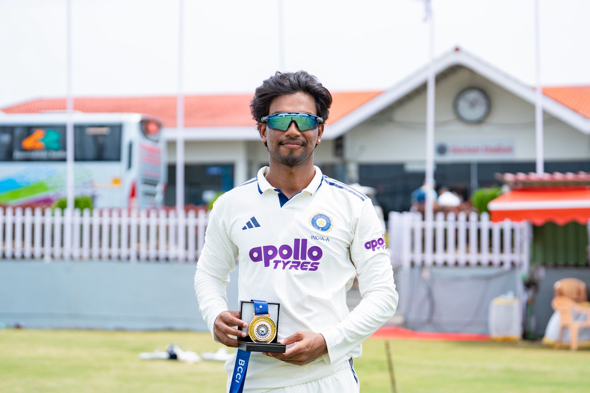 Kumar Kushagra with Player of the Match award | Photo credits: Cricket Association of Pondicherry media