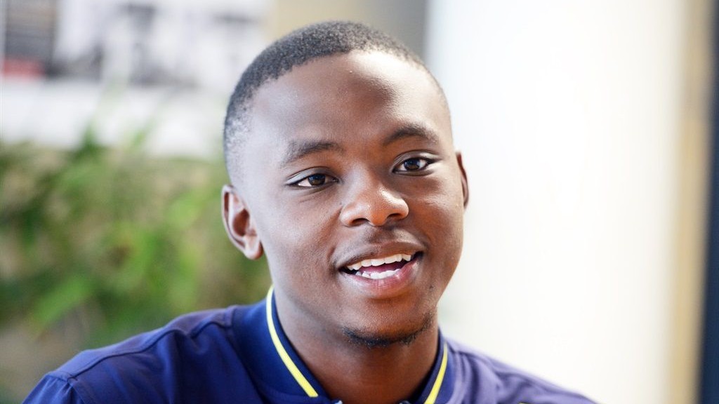 Kagiso Rabada says he is fully committed to playing for South Africa