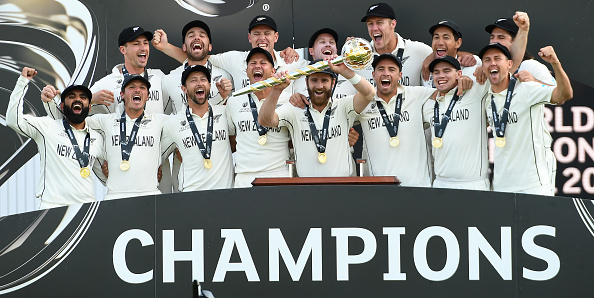New Zealand poses with the Mace | Getty Images