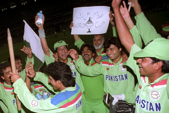 Ramiz Raja and Wasim Akram celebrating Pakistan's 1992 World Cup win | Getty