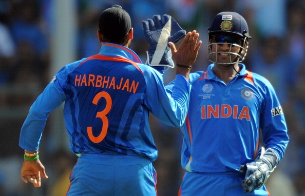 Harbhajan Singh and MS Dhoni | GETTY 