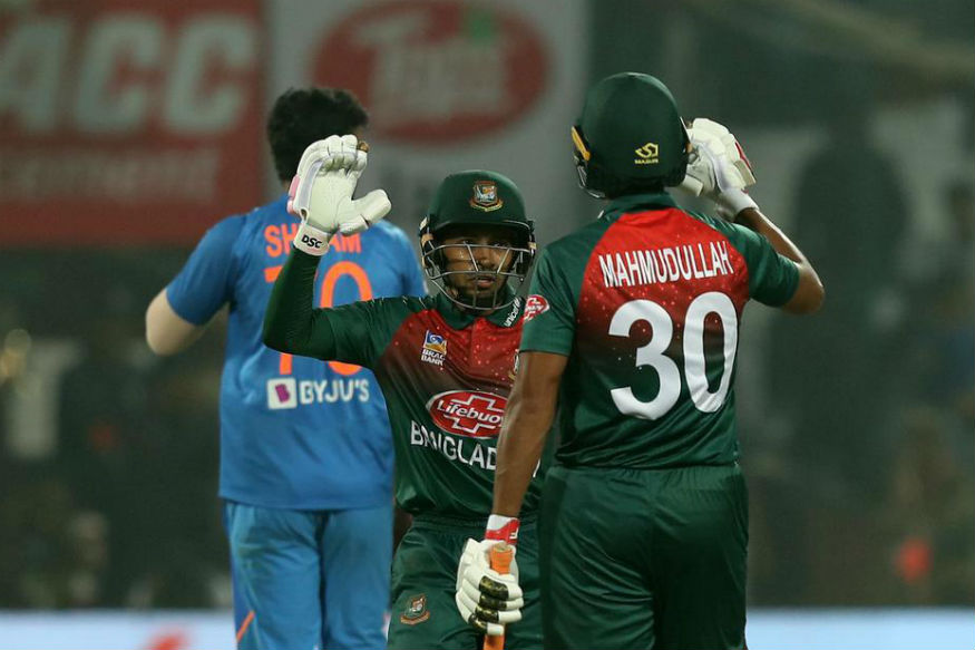 Mushfiqur Rahim and captain Mahmudullah ensured a comfortable finish | AFP