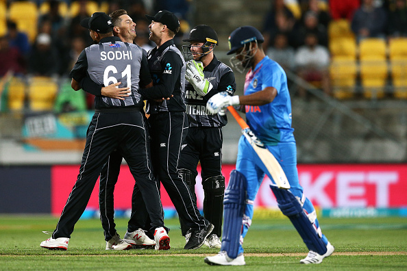 Mitchell Santner and Ish Sodhi put the breaks on Indian batting by taking wickets | Getty