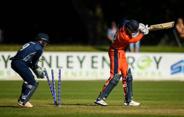 Scotland bowlers bundled out Netherlands for 123 to set up the victory (Pic. Source: Cricket Ireland/Twitter)