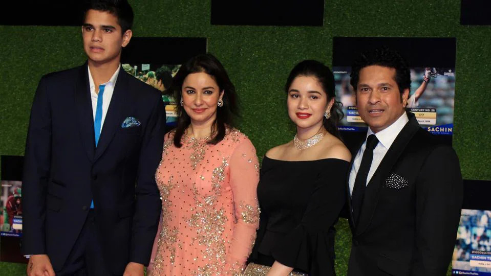 'I tell them what is going to happen': Tendulkar says he enjoys watching live cricket with his family