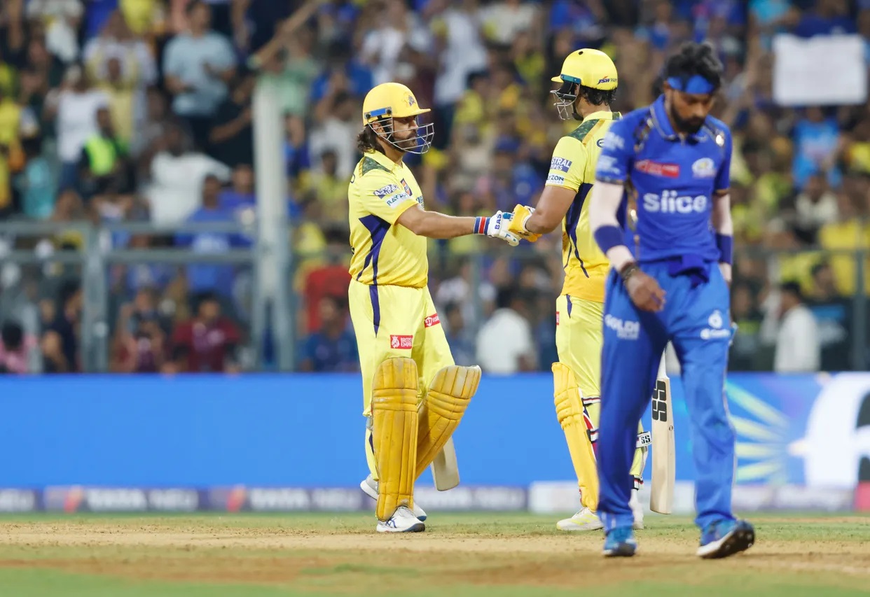 Hardik gave 26 runs in final over of CSK innings, with Dhoni hitting 20 of those in 4 balls | BCCI-IPL
