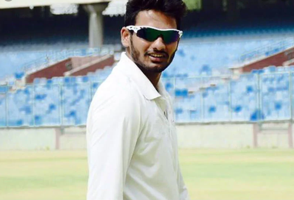 Delhi opener Kunal Chandela gave his urine sample to NADA | Twitter