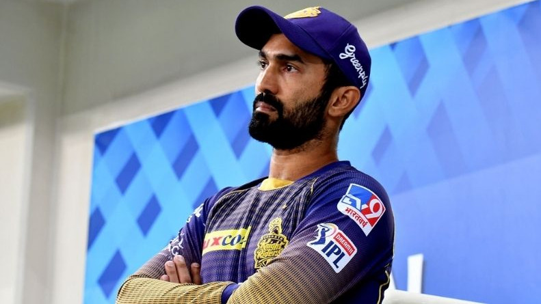IPL 2021: Dinesh Karthik backs KKR to win six out of seven matches and qualify for playoffs