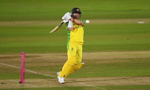 David Warner played 58 runs knock in the first T20I against England in Southampton. (photo - Getty Images) 