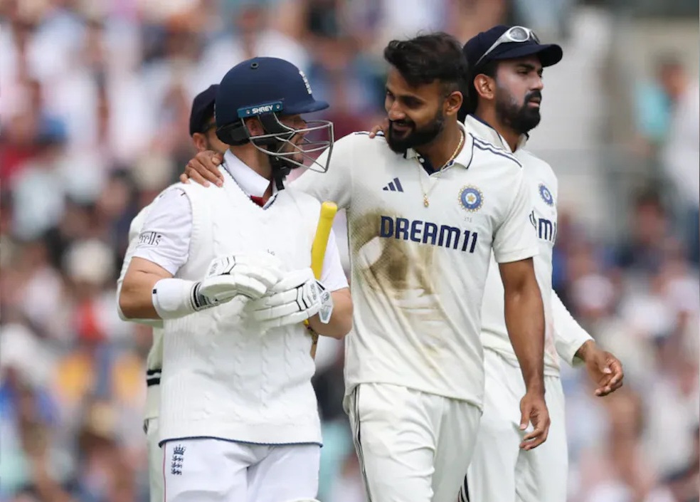 Akash Deep gives Ben Duckett a unique send-off | Getty