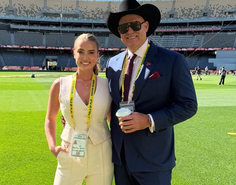 Grace Hayden and Matthew Hayden | X