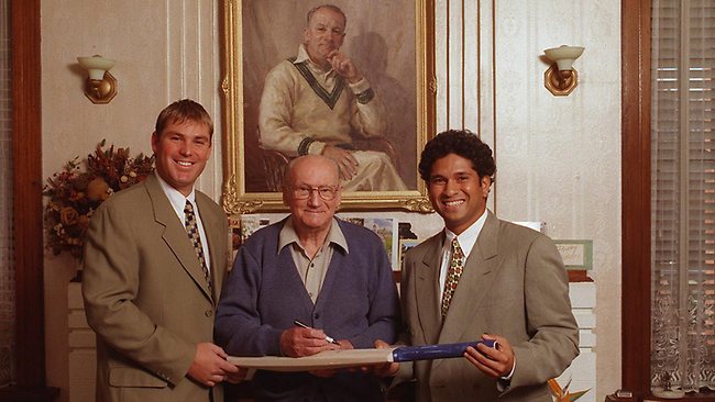 Sachin Tendulkar and Shane Warne meeting Sir Don Bradman on his 90th birthday | Twitter