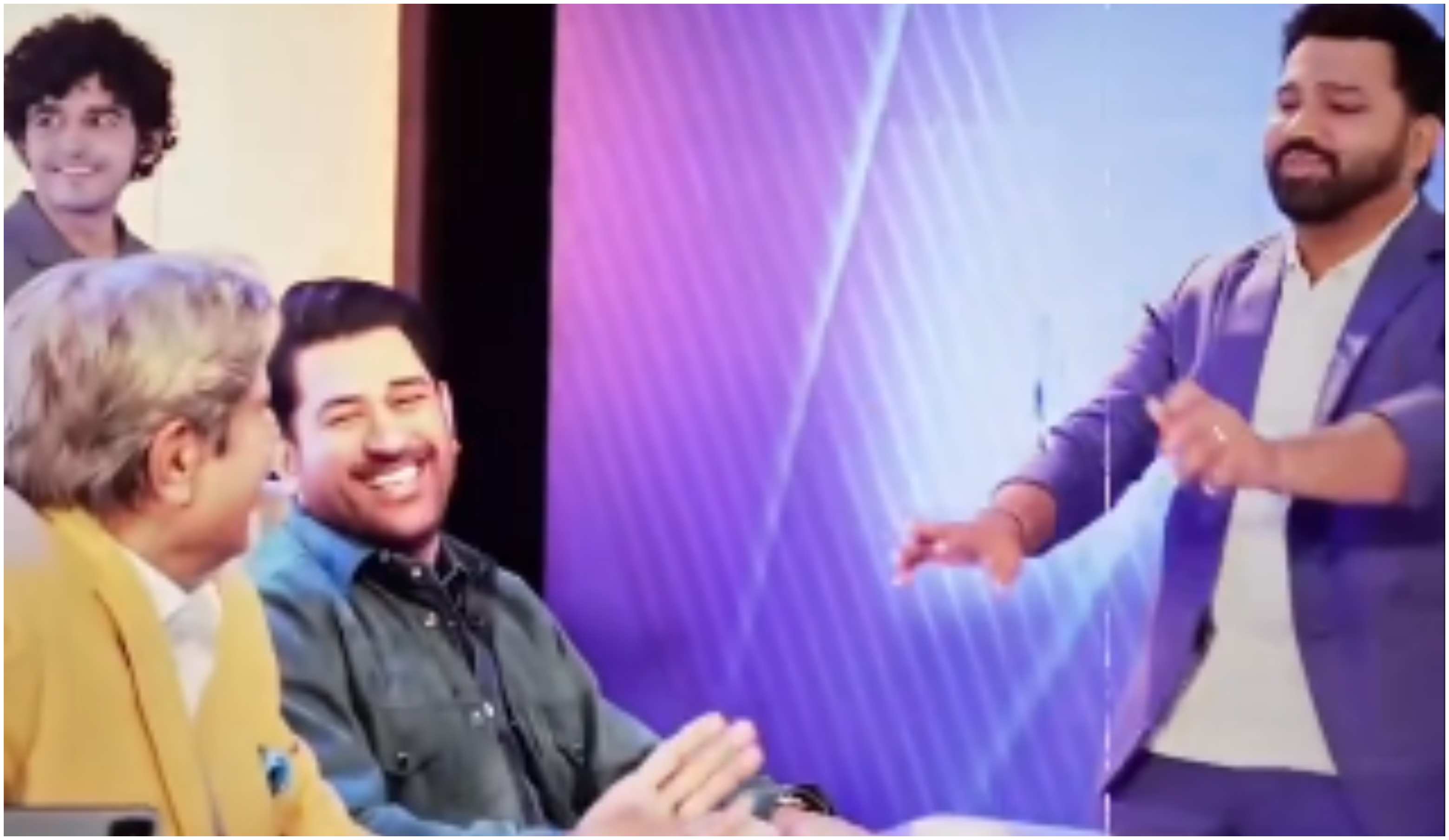 Rohit Sharma, MS Dhoni and Kapil Dev in a TV advertisement | Screengrab