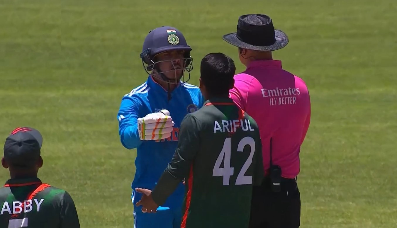 Umpires intervene as altercation between Saharan and Ariful heatened | X