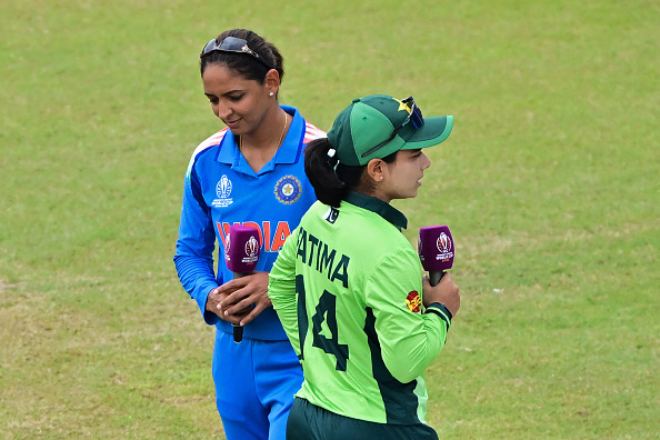Harmanpreet Kaur and Fatima Sana at INDW v PAKW Women's World Cup toss | Getty