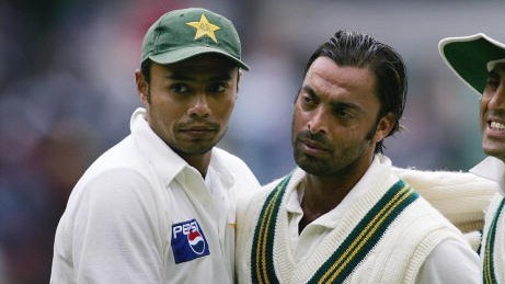 Shoaib Akhtar with Danish Kaneria for Pakistan | Getty