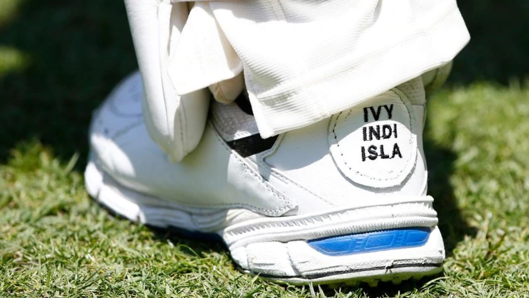 Warner's special shoes wearing in Brisbane Test | AP