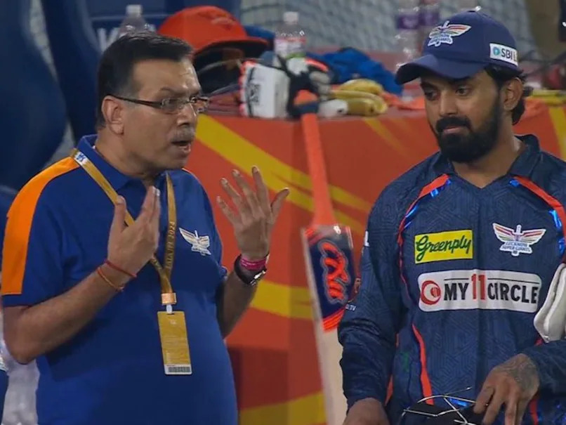The infamous incident of LSG's Sanjiv Goenka lashing out at KL Rahul after loss to SRH | X