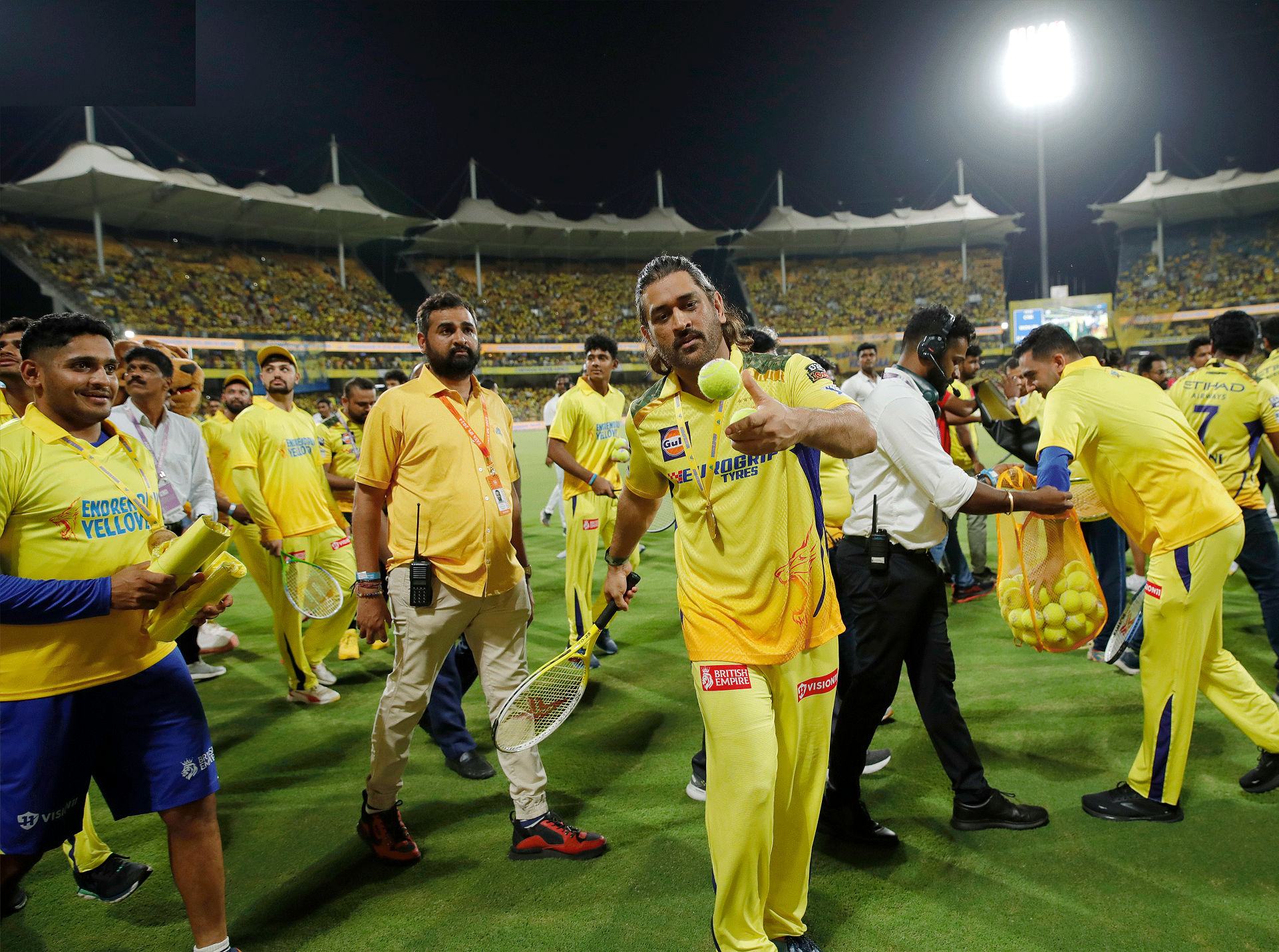 MS Dhoni thanked Chepauk fans after CSK's win over RR | IPL-BCCI