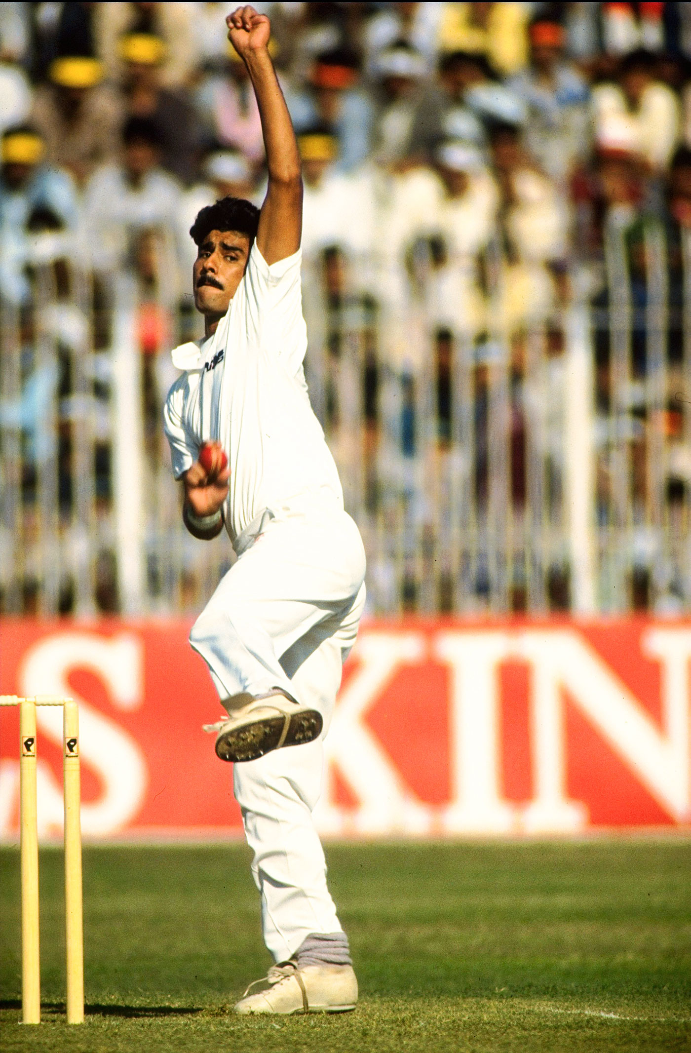 Waqar Younis also made his Pakistan debut during that series in 1989