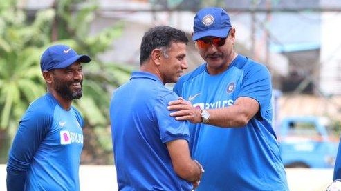 Ravi Shastri and his assistant coaches interact with NCA coaches during COVID-19 lockdown