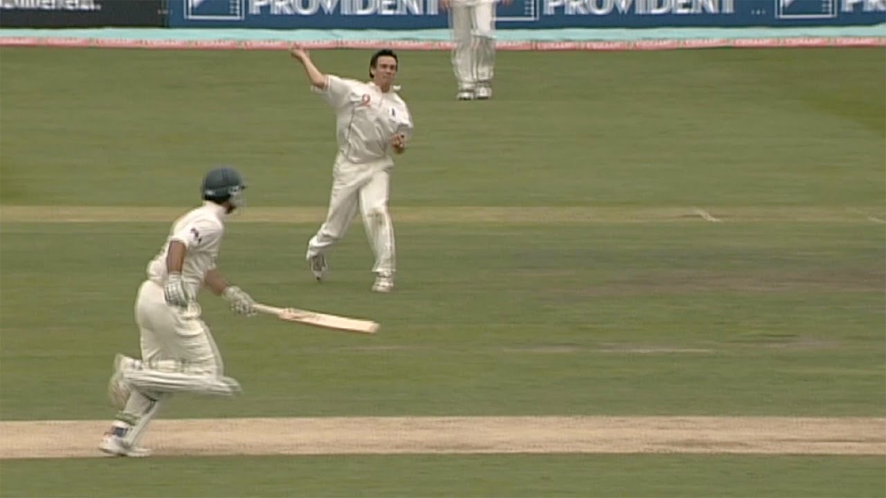 Gary Pratt running out Ponting in 2005 Ashes Test in Trent Bridge | YouTube